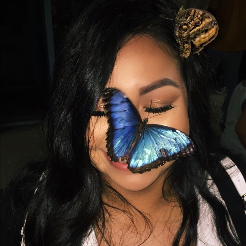 Meet your Posher, Lucia.